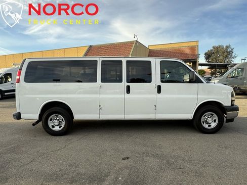 Used 2020 Chevrolet Express 3500 LT w/ LT Preferred Equipment Group image 1