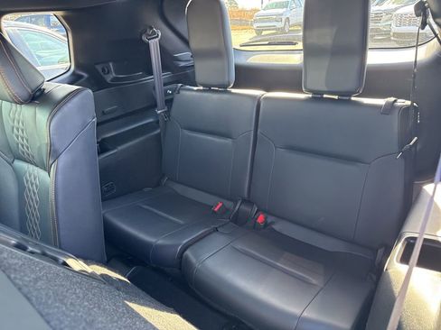 Used 2022 Mitsubishi Outlander SEL image 14