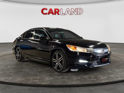 Used 2016 Honda Accord Sport image 7