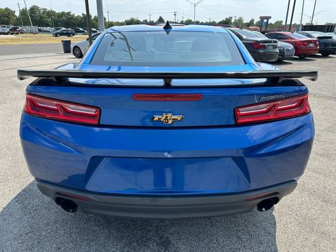 Used 2017 Chevrolet Camaro LT w/ Technology Package RWD image 26