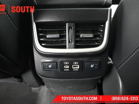 Used 2024 Subaru Outback Limited AWD/4WD image 26