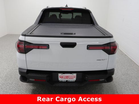 Used 2022 Hyundai Santa Cruz SEL Premium image 8