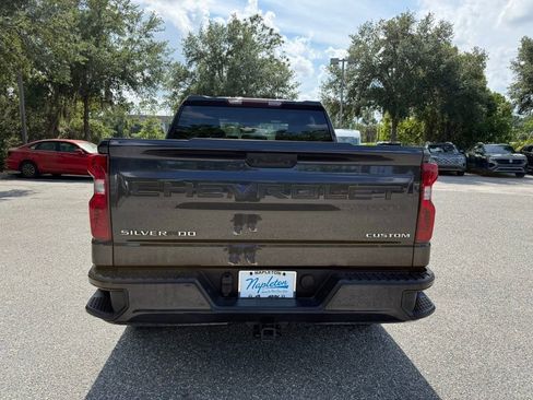 Used 2023 Chevrolet Silverado 1500 Custom RWD image 11
