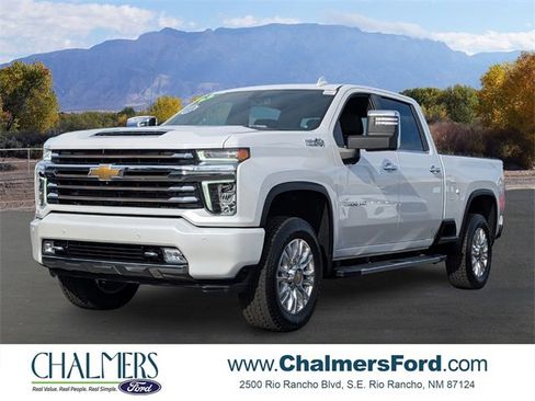 Used 2023 Chevrolet Silverado 3500 High Country image 1