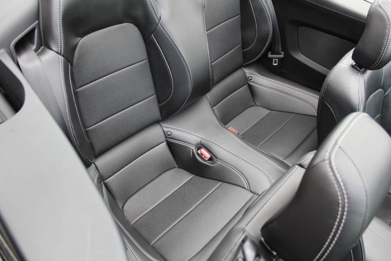 Used 2021 Ford Mustang GT RWD image 19