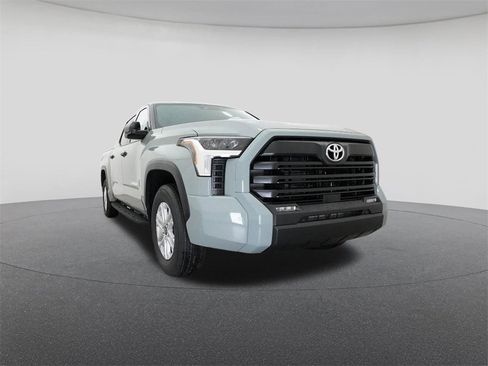 New 2026 Toyota Tundra SR5 image 30