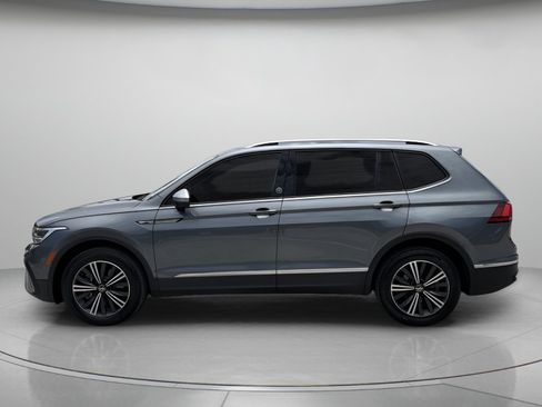 Used 2024 Volkswagen Tiguan Wolfsburg Edition FWD image 5