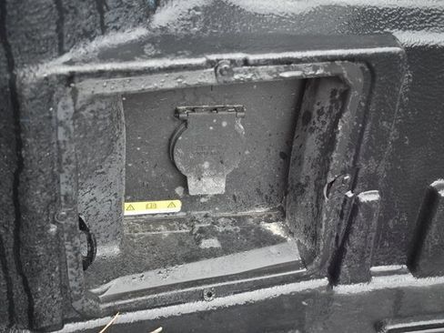 Used 2023 Ford F150 Lariat w/ Equipment Group 502A High image 55