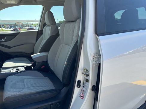 Used 2020 Subaru Forester Premium w/ Popular Package #1 AWD/4WD image 13