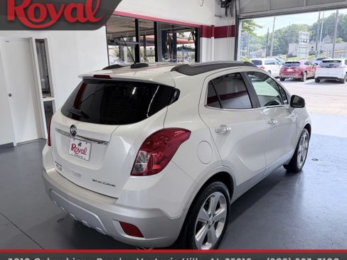 Used 2015 Buick Encore Leather FWD image 4
