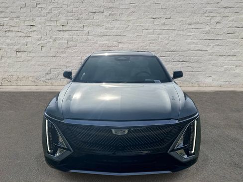 Certified 2025 Cadillac Lyriq Luxury RWD image 8