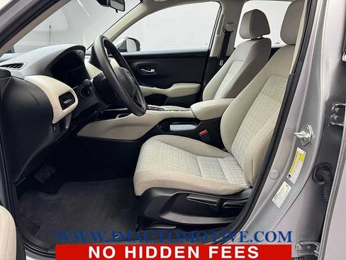 Used 2023 Honda HR-V LX image 12