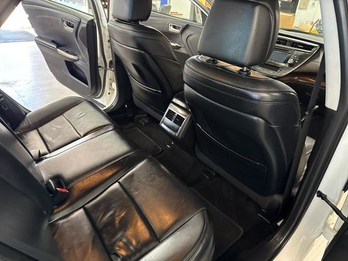 Used 2015 Toyota Avalon XLE FWD image 48