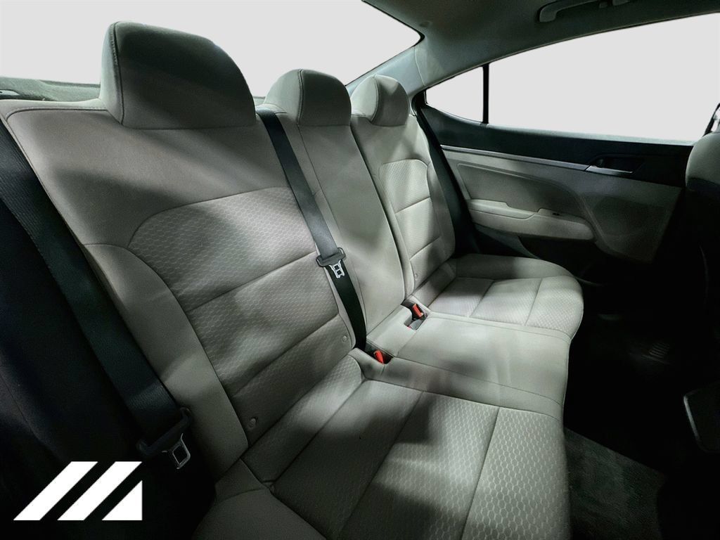Used 2020 Hyundai Elantra Value Edition FWD image 28