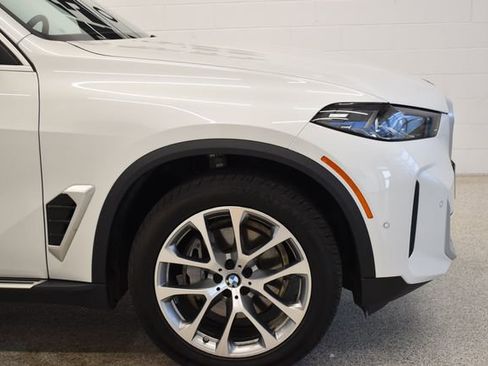 Used 2026 BMW X5 xDrive40i AWD/4WD image 13