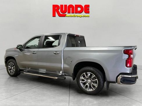 Used 2023 Chevrolet Silverado 1500 LT image 3