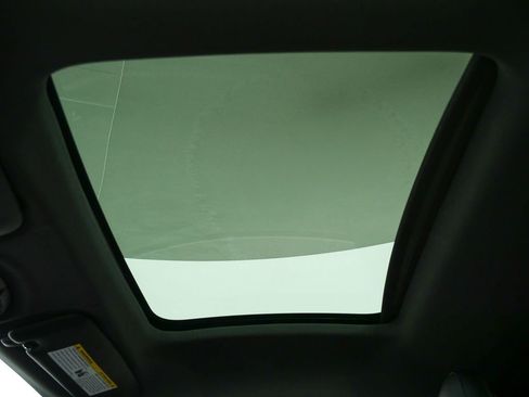 Certified 2025 Porsche 911 Carrera RWD image 20