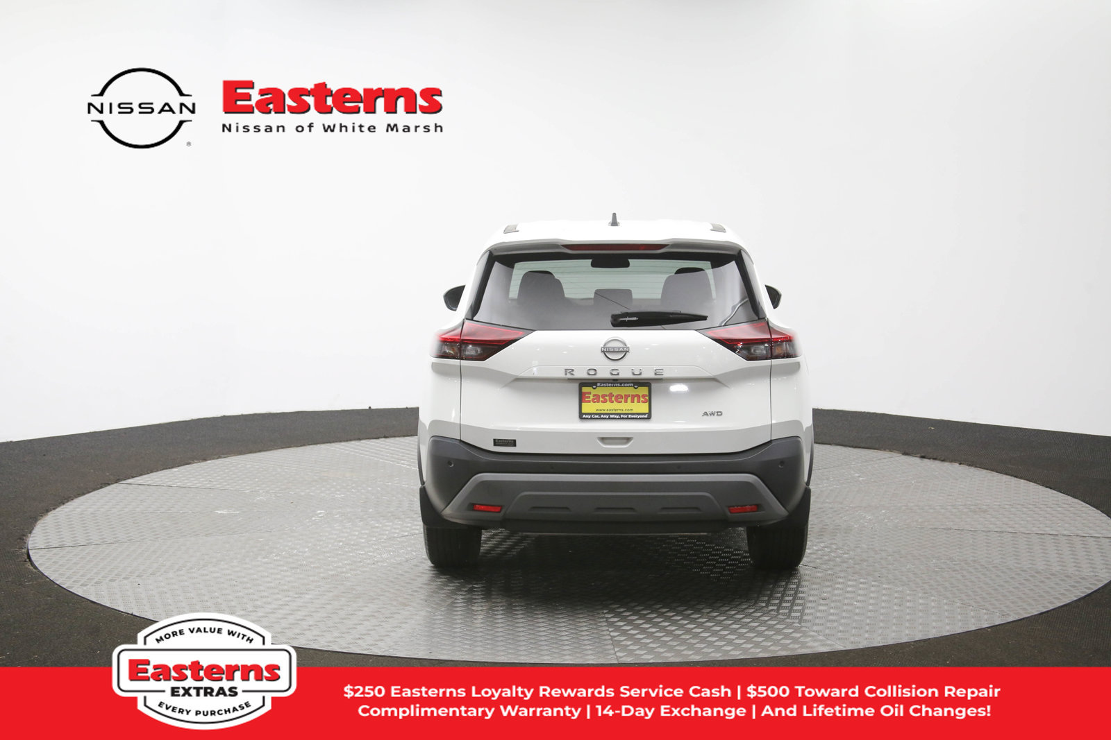 Used 2023 Nissan Rogue S AWD/4WD image 37