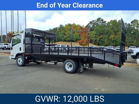 New 2025 Chevrolet Low Cab Forward image 5