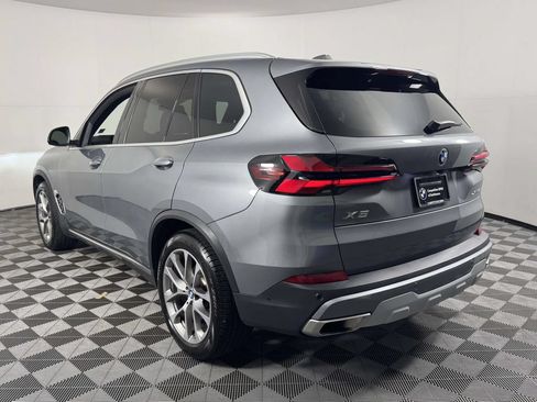 Used 2024 BMW X5 xDrive40i w/ Premium Package AWD/4WD image 8