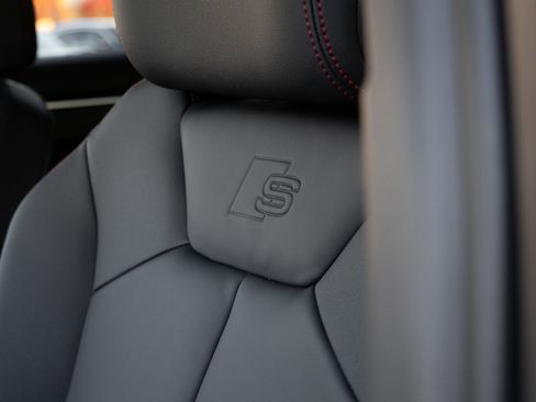 New 2025 Audi Q3 2.0T Premium Plus image 25