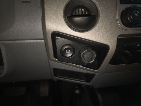Used 2016 Ford F250 XLT AWD/4WD image 26