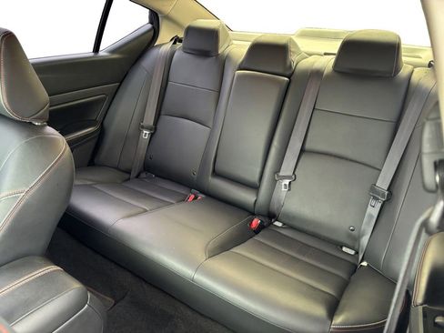 Used 2024 Nissan Altima 2.5 SR w/ SR Premium Package image 21