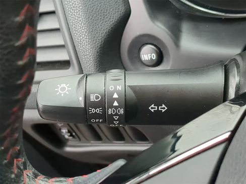 Used 2018 Mitsubishi Outlander Sport LE image 34
