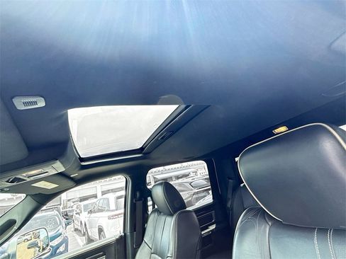 Used 2018 RAM 1500 Limited image 23