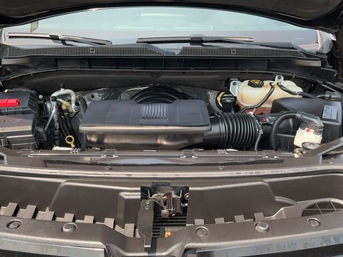 Used 2021 Chevrolet Tahoe LS RWD image 24