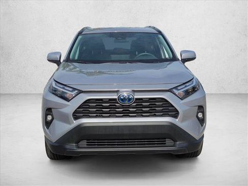 Used 2023 Toyota RAV4 XLE Premium AWD/4WD image 2