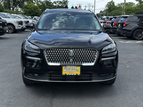 Used 2022 Lincoln Corsair AWD w/ Equipment Group 101A image 2