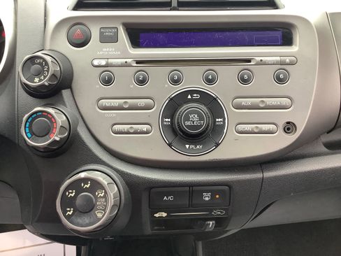 Used 2009 Honda Fit Sport image 17