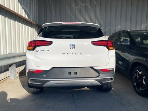 Used 2025 Buick Encore GX Preferred image 12