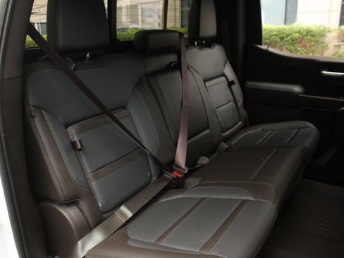 Used 2020 GMC Sierra 1500 Denali w/ Denali Ultimate Package AWD/4WD image 22