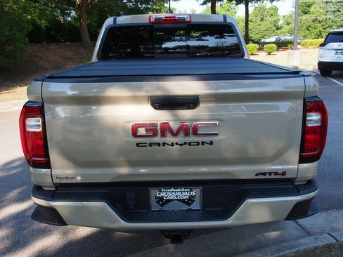 Used 2024 GMC Canyon AT4 w/ Technology Package AWD/4WD image 6