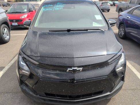 Used 2023 Chevrolet Bolt LT w/ Infotainment Package FWD image 10