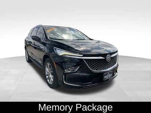 Used 2023 Buick Enclave Avenir w/ Avenir Technology Package image 3