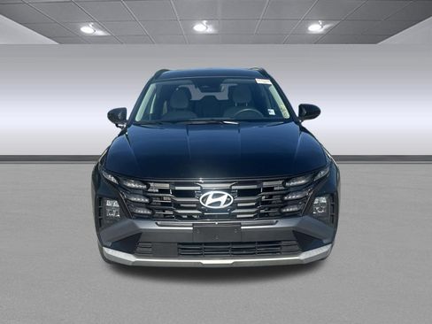 Used 2025 Hyundai Tucson SEL FWD image 8