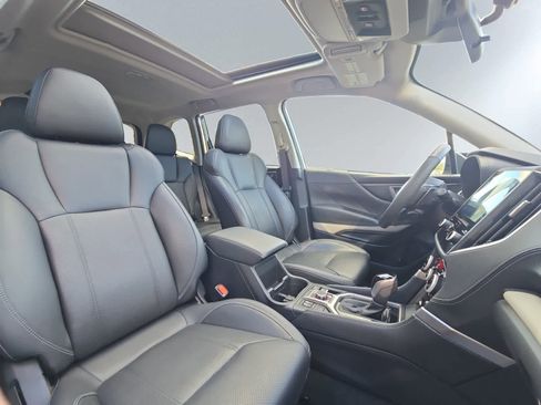 Used 2023 Subaru Forester Limited image 15