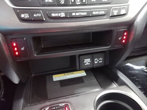 Certified 2022 Honda Pilot Special Edition image 33