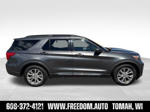 Used 2020 Ford Explorer XLT w/ Equipment Group 202A AWD/4WD image 6