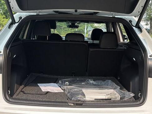 New 2026 Volkswagen Atlas Cross Sport SE AWD/4WD image 24