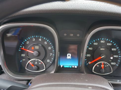 Used 2015 Chevrolet Malibu LT w/ Power Convenience Package image 9