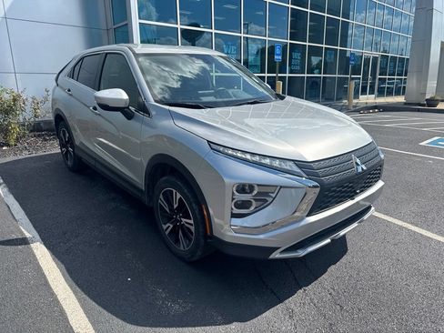 Used 2024 Mitsubishi Eclipse Cross AWD image 2