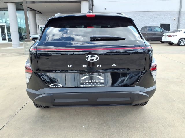 New 2027 Hyundai Kona SEL Sport FWD image 3