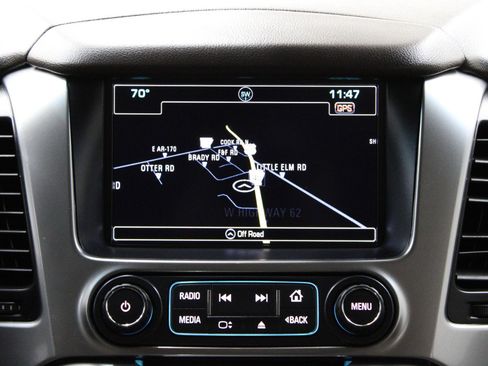 Used 2016 Chevrolet Suburban LT image 27