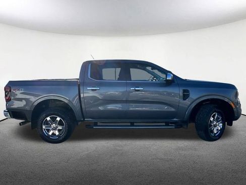 Used 2024 Ford Ranger Lariat w/ FX4 Off-Road Package image 15