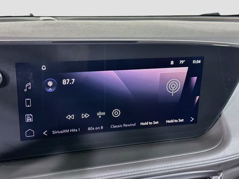 Used 2025 Buick Encore GX Avenir w/ Avenir Technology Package FWD image 21