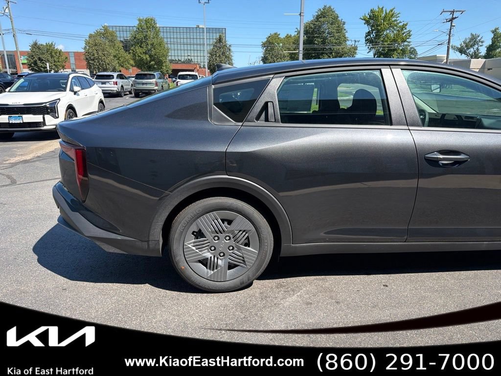 New 2026 Kia K4 FWD image 7